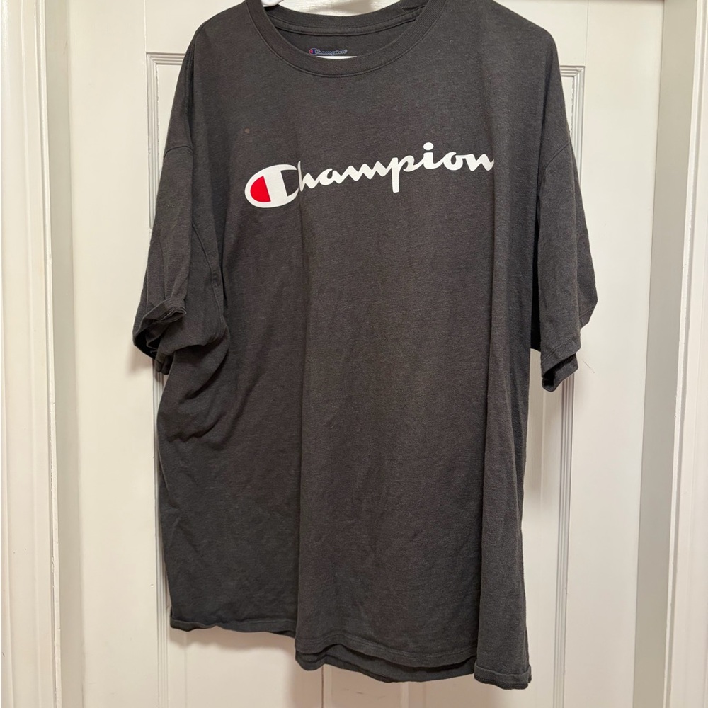 2xl champion t shirt! One flaw see pic